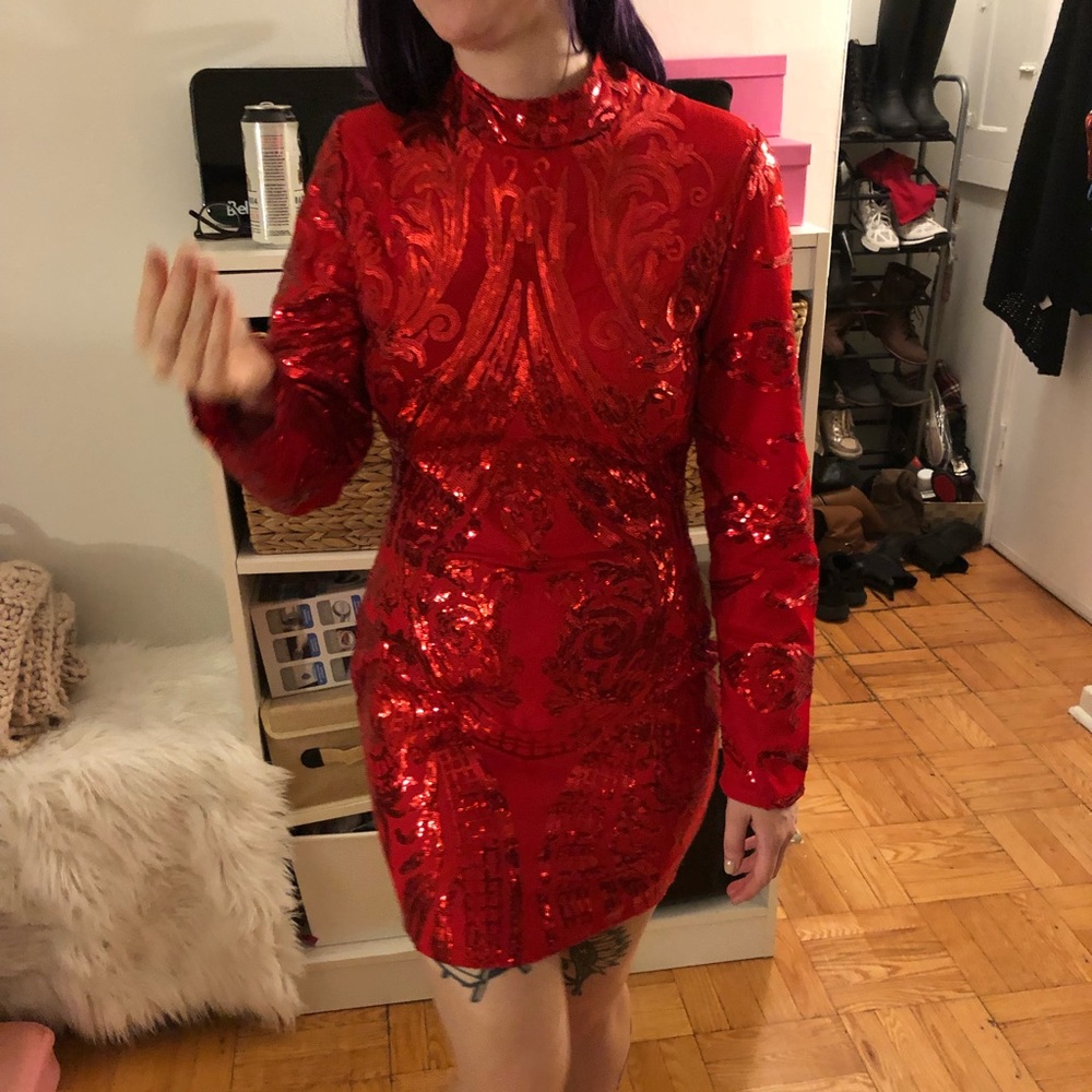 Red long sleeve sequen dress